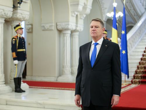 Klaus Iohannis va participa la ceremonia de încoronare a Regelui Charles al III-lea