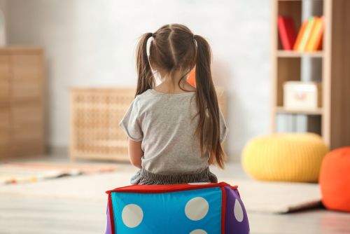 Anchetă la o grădiniță din Ploiești după acuzații de comportament abuziv al unei educatoare