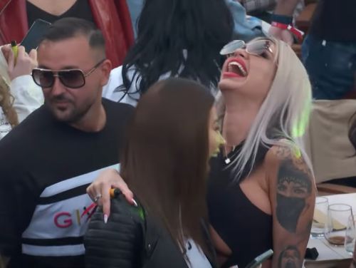 Nopți albe pe litoral. Cum se distrează românii în Mamaia sau în Vama Veche