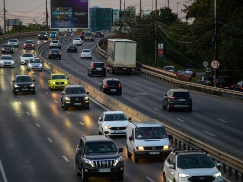 Camere radar montate pe autostrăzi. Șoferii nu vor mai fi opriți de Poliția Română: amenzile vor veni direct acasă