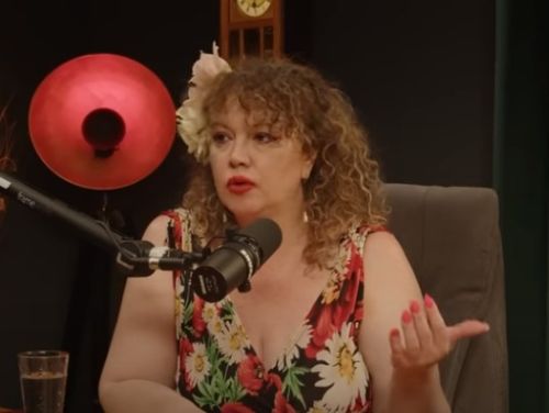 Oana Lis nu a avut ”onoarea” de a primi ”Brânza Regelui”. Soția lui Viorel Lis, ironică în legătura cu farsa unui creator de conținut