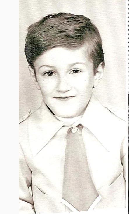 Vedetele în prima zi de școală: Andreea Esca, Alex Velea, Loredana Groza, Smiley și Delia. Le recunoști