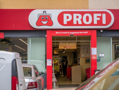 Tranzacţie uriaşă pe piaţa de retail din România! Compania care deține Mega Image cumpără rețeaua de magazine Profi
