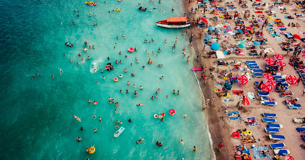 Vouchere de vacanță și pentru angajații de la privat. Senatul a aprobat proiectul