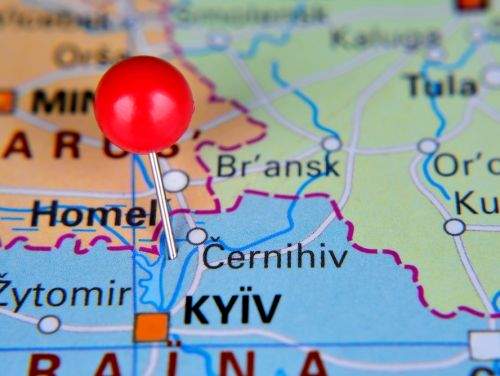 Atac cu o rachetă rusească asupra orașului Cernihiv. Zeci de persoane au fost rănite