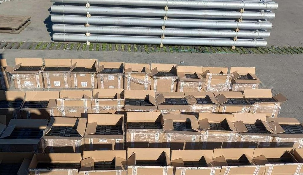 1200 de pistoale descoperite în camionul unui ucrainean, în Constanța. Armele erau aduse din Turcia și urmau să ajungă în Donbas