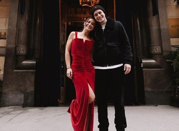 Andreea Esca a dat din casă. Cât de diferiți erau Aris și Alexia Eram în copilărie: „E foarte ciudată treaba asta”