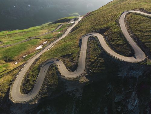 Restricții de circulație pe Transalpina timp de două ore pentru o competiţie sportivă