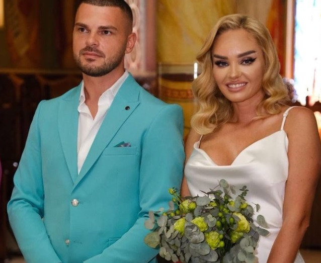 Maria Constantin și Robert Stoica s-au căsătorit. Ce a avertizat-o o fană pe artistă după cununie