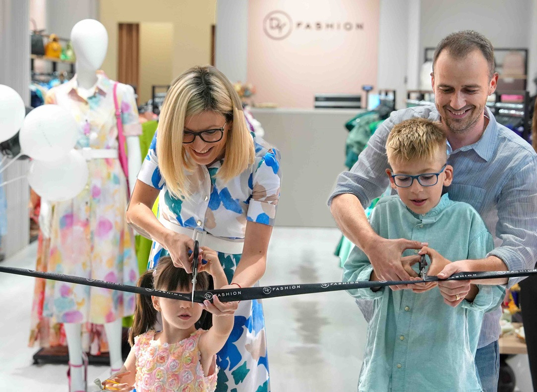 Cum a reușit DY Fashion să investească 60.000 de euro în extinderea offline?