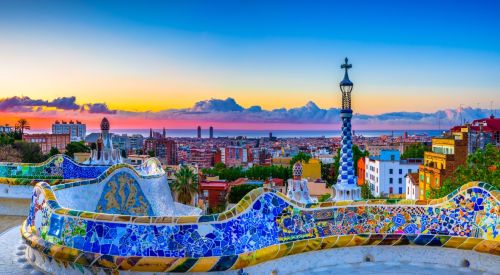 Barcelona introduce o taxă turistică majorată: Ce trebuie să știi înainte de a călători