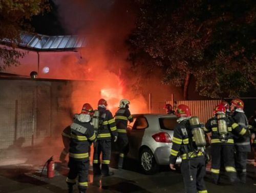 Explozie puternică, urmată de un incendiu, într-o casă din Sectorul 5 al Capitalei. Au fost raportate victime