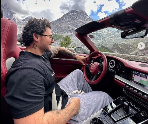 Mario Fresh și-a avariat bolidul de lux de două ori într-o zi: „Mă inchid în casă, pentru că sunt pericol”