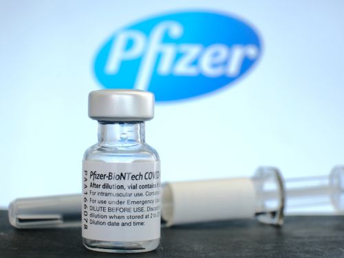 Parchetul European investighează negocierile privind vaccinurile anti-COVID între Comisia Europeană și Pfizer
