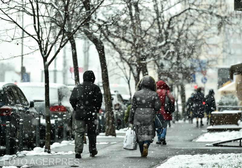 Cod galben de ninsori, viscol şi ger în jumătate de ţară. Când va părăsi România valul de aer polar