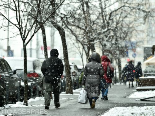 Cod galben de ninsori, viscol şi ger în jumătate de ţară. Când va părăsi România valul de aer polar