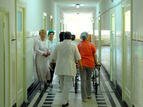 România, în pragul unei noi epidemii, după cea de rujeolă. 120.000 de cazuri și 18 decese