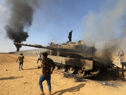 Al cincilea român declarat mort, în urma războiului din Israel. Un altul este ostatic în Fâşia Gaza
