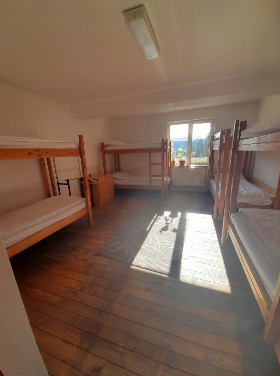 Asociația Montană Carpați și Salvamont România inaugurează împreună primul Centru Național de Educație Montană, în inima Bucegilor