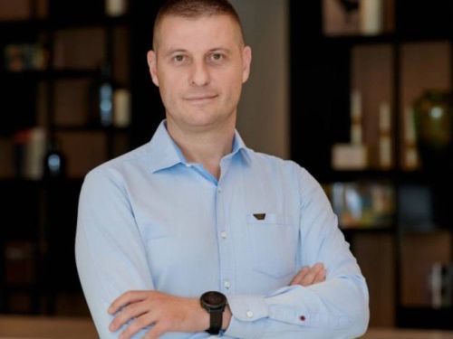 dotCommerce, locul unde specialiștii din e-commerce transformă magazinele online în afaceri durabile: interviu cu Arthur Rădulescu, Founder & CEO MerchantPro
