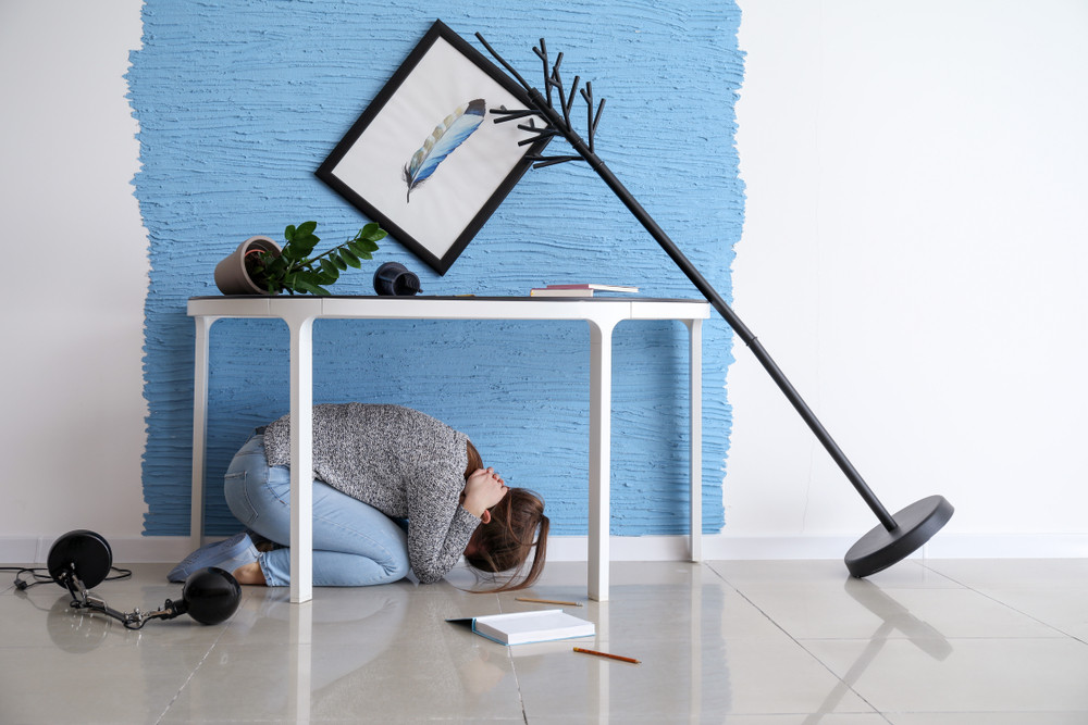 Ce trebuie să faci în timpul unui cutremur. Ce trebuie să conțină rucsacul de urgență