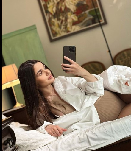 Theo Rose, detalii din spatele camerelor de filmat. Gestul care ar fi putut-o coste scump pe platourile de filmare