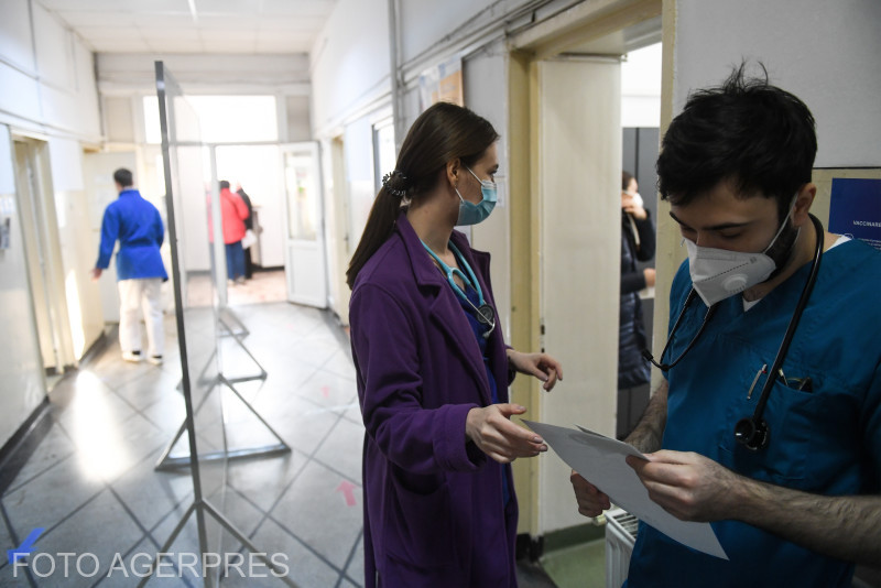 Gripa ne bagă în stare de alertă. Spitalele au luat măsuri, fără să mai aștepte reacția ministrului Sănătății