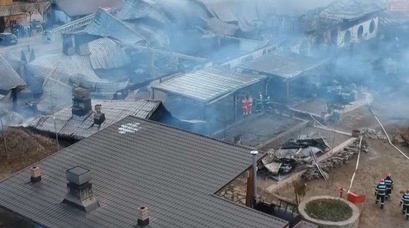 Ipoteza lansată de unul dintre apropiaţii patronului Fermei Dacilor, la o lună după incendiu: „Nu am niciun dubiu”