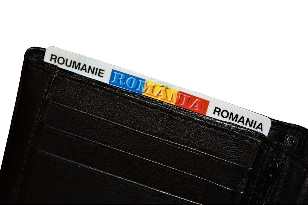 Noi informații vor fi introduse pe buletinele de identitate a românilor. Despre ce schimbări este vorba