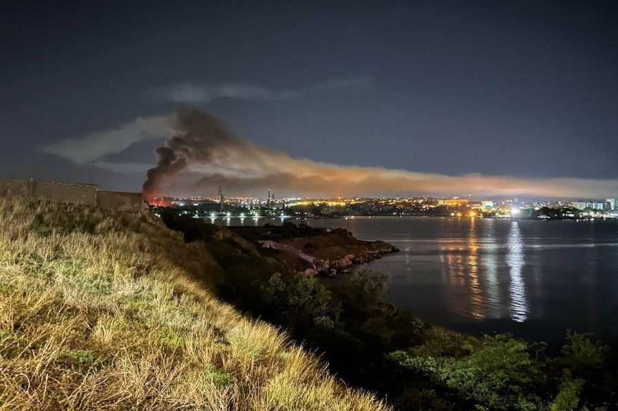 Rușii au atacat masiv, din nou, la granița României. 44 de drone au vizat teritoriul Ucrainei în noaptea de marţi spre miercuri