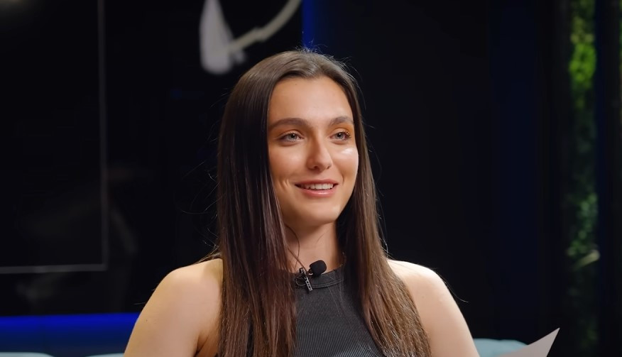 Alexia Eram,  mașină de zeci de mii de euro. S-a întâmplat după întoarcerea din America Express: „Nu mai iau bani de la ai mei”