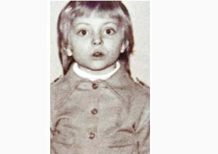 Vedetele în prima zi de școală: Andreea Esca, Alex Velea, Loredana Groza, Smiley și Delia. Le recunoști