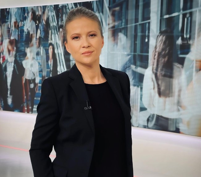 Cine este Sonia Simionov de la America Express. Este prezentatoare TV și campioană națională la biliard