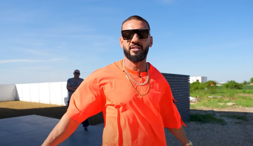 Dorian Popa nu se uită la bani. Cât a scos din buzunar pentru piscina din curtea casei sale: „Muncă tată”