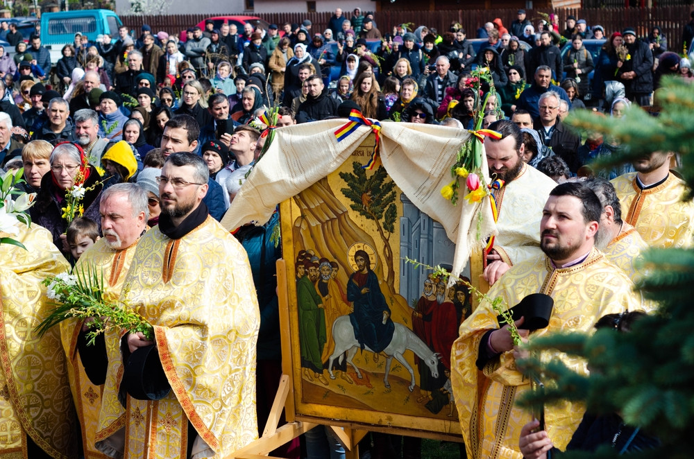 Sărbătoarea Floriilor. Semnificația zilei, tradiții și obiceiuri pentru Duminica Floriilor