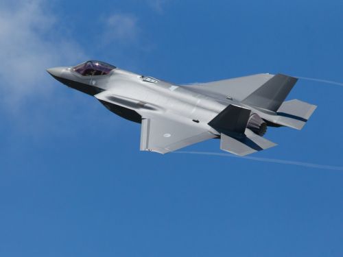 Serbia va achiziționa avioane de luptă Rafale într-o tranzacție estimată la 3 miliarde de euro