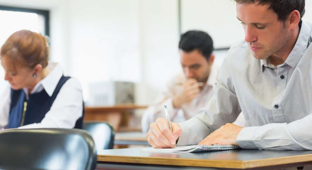 Rezultate Titularizare 2024: Află ce note surprinzătoare au obținut viitorii profesori ai României