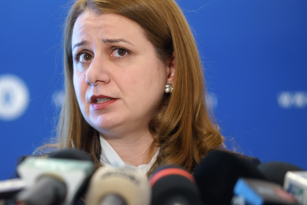 Prime pentru angajații din învățământ. Ligia Deca: „Se vor acorda în această lună"