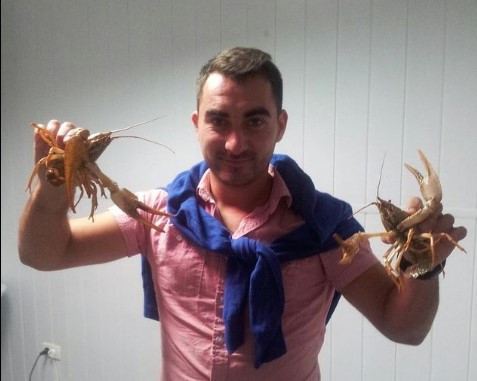 Pescobar a dat de greu, după ce i s-au închis restaurantele. Și-a scos la vânzare mașina: „Atât s-a putut”