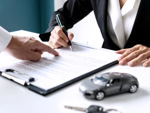 Se modifică prețul polițelor RCA. Categoriile de conducători auto care vor plăti mai puțin