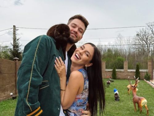 Hoții au vrut să dea buzna în casa Mirei și a lui Levi Elekes. Ce decizie a luat artista: „Să vă jupoaie”