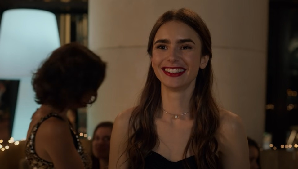 Cum este Lily Collins în viața reală. Actrița din „Emily in Paris”, despre relația toxică pe care a avut-o