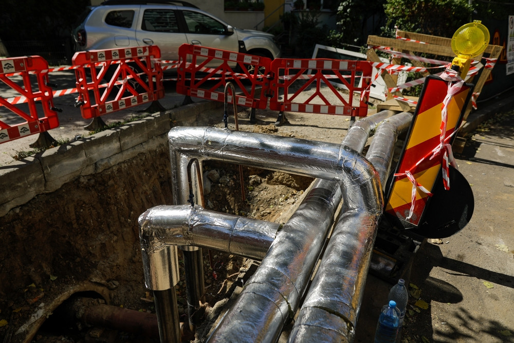 Bucureștenii, la un pas de a rămâne fără apă caldă și căldură în această iarnă