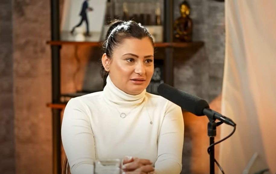 Fiica lui Nosfe a simțit că tatăl ei a murit. Mădălina Crețan, mărturisiri dureroase: „Noi pe Iris nu am mințit-o niciodată”