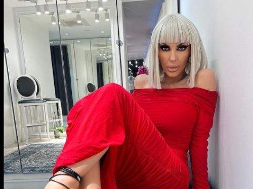 Raluca Bădulescu împlinește azi 49 de ani. Adevăratul motiv pentru care nu își serbează niciodată ziua de naștere