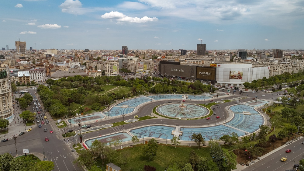 Planșeul din Piața Unirii, consolidat în baza unui contract de 800 de milioane de lei. Restricții majore de trafic din cauza lucrărilor