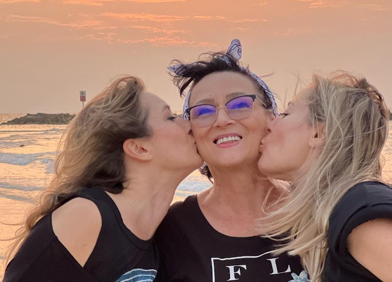 Laura Cosoi este în doliu. Mama ei a murit: „Ești în inima noastră!”