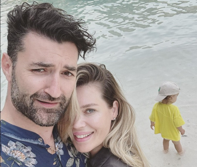 Gina Pistol și Smiley se căsătoresc astăzi. Ce au declarat înainte de nuntă: „Ne dorim totul să iasă bine și frumos”