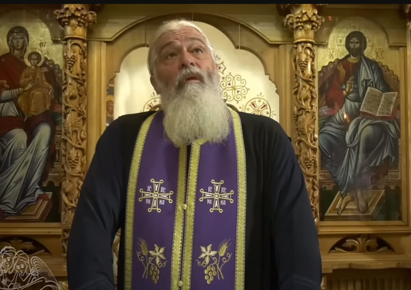 Răspunsul unui teolog către părintele Calistrat care le cere românilor să doneze Biserii 10% din darul de nunta: „Nu, părinte, nu Dumnezeu e prost!”