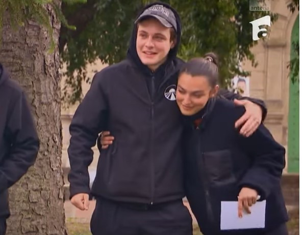 Alexia Eram, scrisoare emoționantă pentru fratele ei. Aris a reușit cu greu să o citească: „Nu m-a lăsat să cedez și care a crezut în mine”